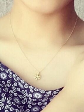 Gold Dainty Snowflake Necklace Gift